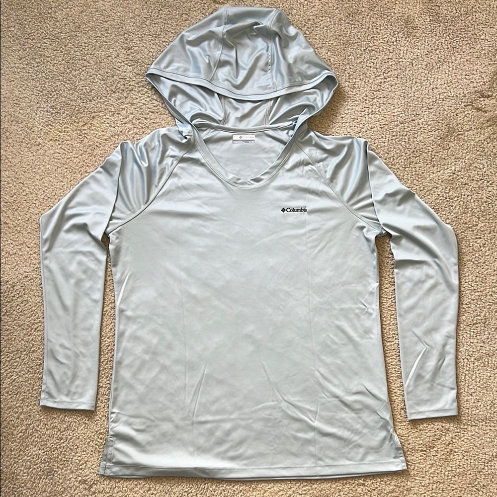 Columbia Women's Lake Clark Light Blue Hooded Top UPF XL